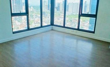 2BR Unit + 1 Parking in Solstice Tower, Circuit Makati
