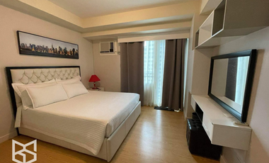 FOR LEASE: 1 BR Condo Unit  at The Grove by Rockwell