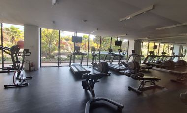 Departamento en renta frente a Mundo E