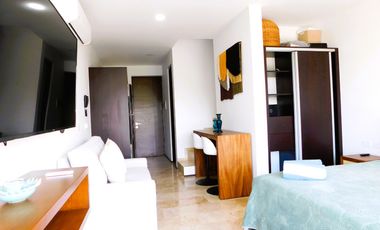 Penthouse en renta amueblado Menesse condos en Tulum Q. Roo