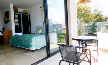 Penthouse en renta amueblado Menesse condos en Tulum Q. Roo