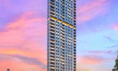 Via del Bosque Puerta de Hierro English Spoken