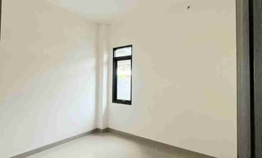 Jual Cepat!! Rumah 2 Lantai Mid Town Residence Grendeng Tengah Kawasan Kampus Unsoed