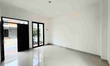 Jual Cepat!! Rumah 2 Lantai Mid Town Residence Grendeng Tengah Kawasan Kampus Unsoed