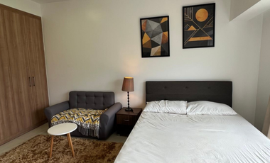 For Lease: Studio Unit at THE ROYALTON CAPITOL COMMONS