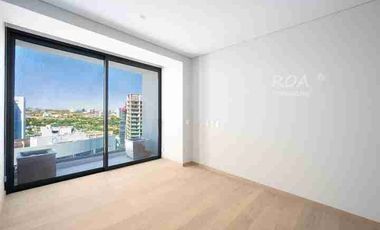 Landmark Reserve Piso Alto English Spoken