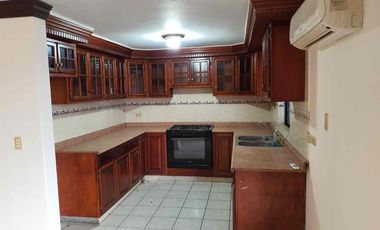 Privada Colinas del Rey, sector Montebello, casa sin muebles