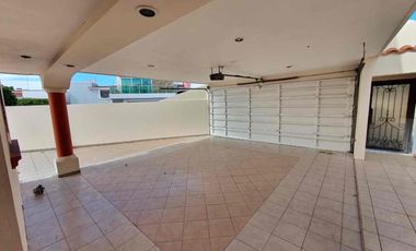 Privada Colinas del Rey, sector Montebello, casa sin muebles