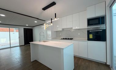 HERMOSO RESIDENCIAL EN VENTA ZONA SANTA MARIA ACUITLAPILCO