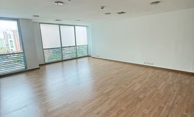 VENTA DE OFICINA DE 47.5M2 EN SOTOMAYOR BUCARAMANGA, UBICADA ESTRATEGICAMENTE