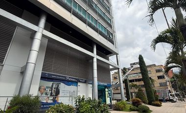 VENTA DE OFICINA DE 47.5M2 EN SOTOMAYOR BUCARAMANGA, UBICADA ESTRATEGICAMENTE