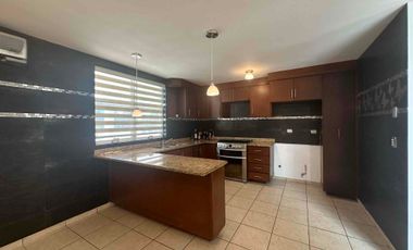 Casa Privada Banus 360, sección salduero, sin muebles