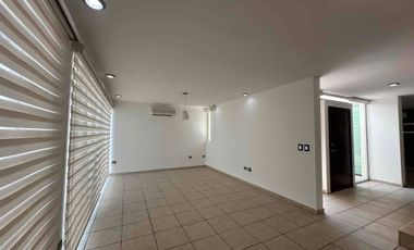 Casa Privada Banus 360, sección salduero, sin muebles