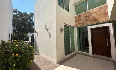 Casa Privada Banus 360, sección salduero, sin muebles