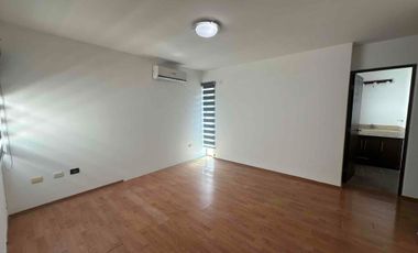 Casa Privada Banus 360, sección salduero, sin muebles