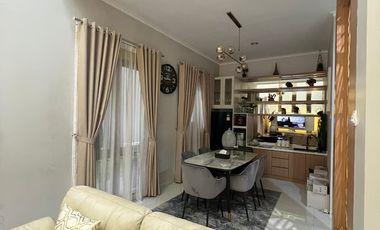 RUMAH MEWAH 2 LANTAI MINIMALIS MODERN FULL FURNISHED SIAP HUNI DI CIWARUGA BANDUNG