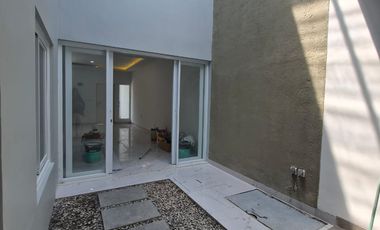 RUMAH BARU 2 LANTAI MINIMALIS MODERN LINGKUNGAN NYAMAN STRATEGIS SIAP HUNI DI KOPO PERMAI BANDUNG