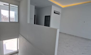 RUMAH BARU 2 LANTAI MINIMALIS MODERN LINGKUNGAN NYAMAN STRATEGIS SIAP HUNI DI KOPO PERMAI BANDUNG