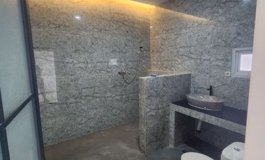 RUMAH BARU 2 LANTAI MINIMALIS MODERN LINGKUNGAN NYAMAN STRATEGIS SIAP HUNI DI KOPO PERMAI BANDUNG