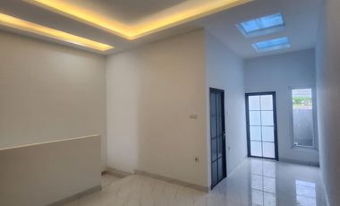 RUMAH BARU 2 LANTAI MINIMALIS MODERN LINGKUNGAN NYAMAN STRATEGIS SIAP HUNI DI KOPO PERMAI BANDUNG