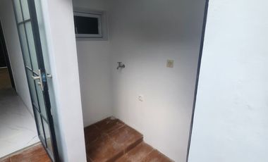 RUMAH BARU 2 LANTAI MINIMALIS MODERN LINGKUNGAN NYAMAN STRATEGIS SIAP HUNI DI KOPO PERMAI BANDUNG