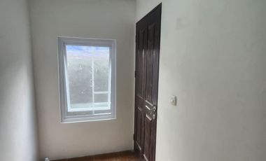 RUMAH BARU 2 LANTAI MINIMALIS MODERN LINGKUNGAN NYAMAN STRATEGIS SIAP HUNI DI KOPO PERMAI BANDUNG