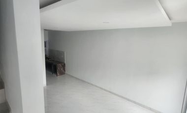 RUMAH BARU 2 LANTAI MINIMALIS MODERN LINGKUNGAN NYAMAN STRATEGIS SIAP HUNI DI KOPO PERMAI BANDUNG