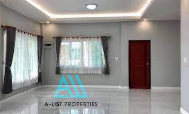 San Lorenzo Village Makati Duplexes for Sale