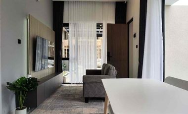 RUMAH MEWAH DEKAT ITB CISITU KOTA BANDUNG