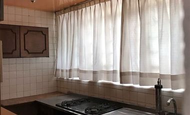 DEPARTAMENTO CON USO DE SUELO, ADAPTADO PARA OFICINAS,  DE CINCO CUBÍCULOS + CUARTO DE ARCHIVO