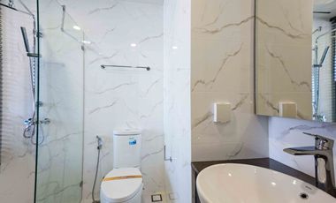 Guaranteed 6-7% Rental Yield! High Tenant Demand!! Studio Condo for SALE at Cloud Thonglor-Phetchaburi, Worry-Free Investment!