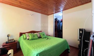 SE VENDE apartamento en QUINTO PISO del conjunto Alborada Real 2