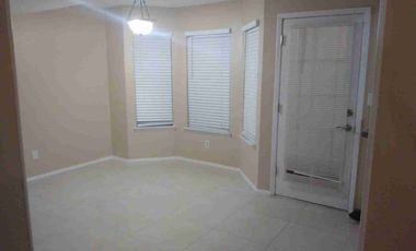 Rento casa cerca del puente libre