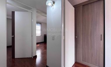 SE VENDE CASA DE TRES NIVELES EN VILLA MARÍA , ZIPAQUIRÁ