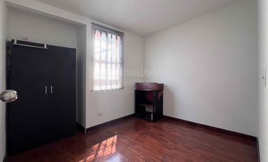 SE VENDE CASA DE TRES NIVELES EN VILLA MARÍA , ZIPAQUIRÁ