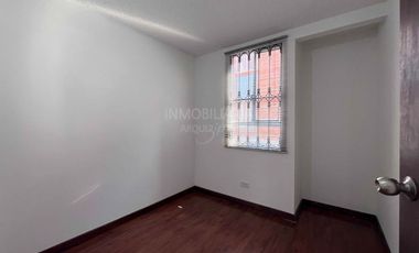 SE VENDE CASA DE TRES NIVELES EN VILLA MARÍA , ZIPAQUIRÁ