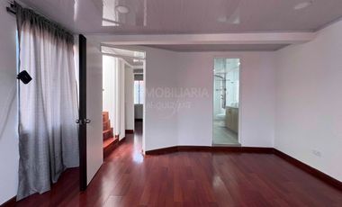 SE VENDE CASA DE TRES NIVELES EN VILLA MARÍA , ZIPAQUIRÁ