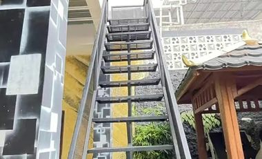 Dijual cepat rumah luas siap huni pasar rebo jakarta timur