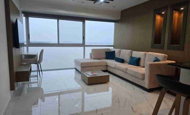 Suite de Venta con vista al Río en Puerto Santa Ana - Riverfront 2