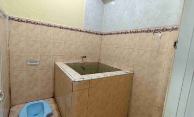 Disewakan Rumah dalam komplek Jalan Demang Lebar Daun Palembang