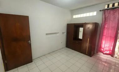 Jual murah, Rumah berlokasi di Cihanjuang, Kel. Cibabat, Kec. Cimahi Utara, Kota Cimahi.