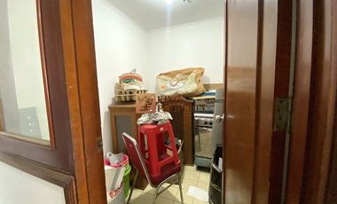 Panoraman laut! Super luas unit Langka  Disewakan Penthouse siap huni Apartemen Mitra Bahari