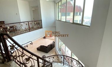Panoraman laut! Super luas unit Langka  Disewakan Penthouse siap huni Apartemen Mitra Bahari