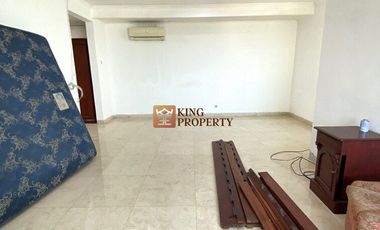 Panoraman laut! Super luas unit Langka  Disewakan Penthouse siap huni Apartemen Mitra Bahari