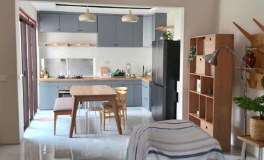 RUMAH CANTIK MINIMALIS FULL FURNISHED 2 LANTAI SIAP HUNI DI TATAR SIMAKIRANA KOTA BARU PARAHYANGAN KBP BANDUNG