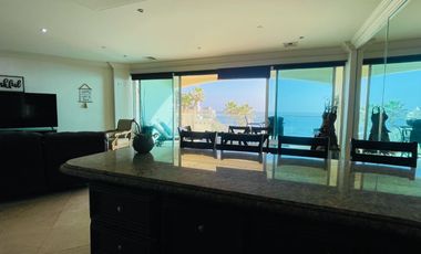 Tu Refugio frente al Mar . Condo en Renta a la Orilla del Oceano Pacifico