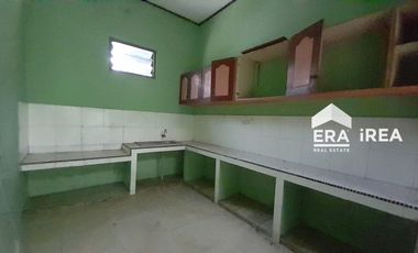 DIJUAL RUMAH MURAH DEKAT LOTTE MART TIPES DAN PUSAT BISNIS SOLO BARU