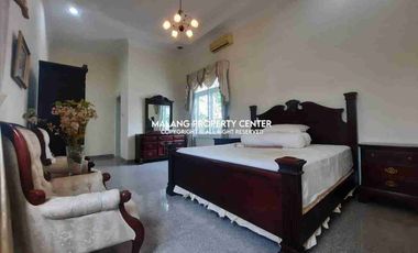 Rumah 2 lantai Mewah Classic Siap Huni di Golf Araya. Full Furnished.