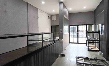 Di jual/sewa Ruko 3 lantai area premium di taman ratu jakarta barat