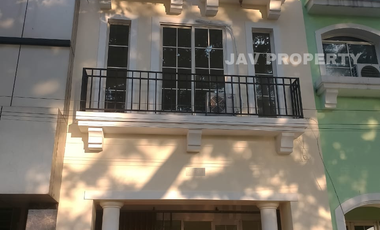 Forrent! ruko 3 lantai di Lippo Karawaci Utara, 5 menit ke gerbang tol